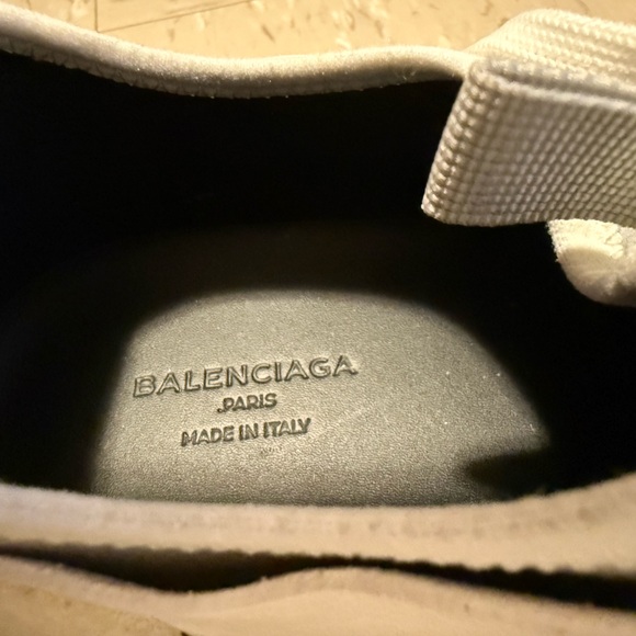 Balenciaga Mens 41 sneakers